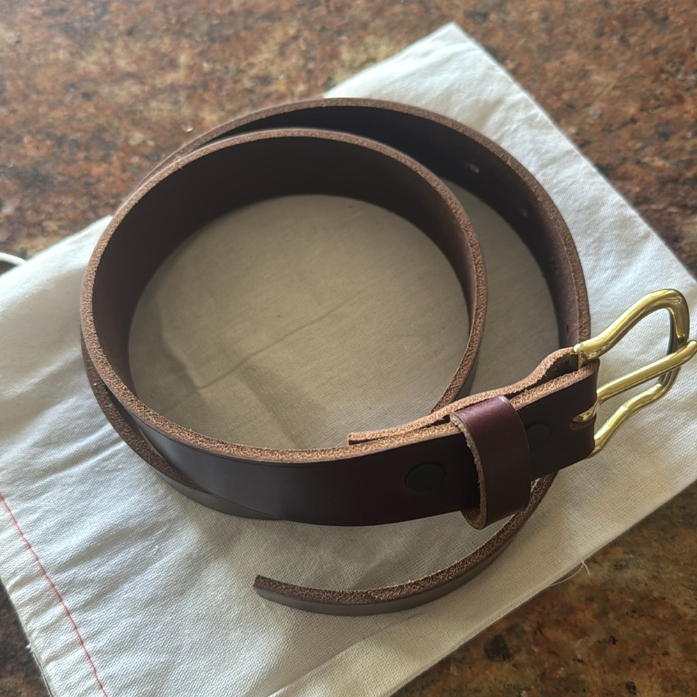 ALTSHA Men's Brown Leather Belt - Picture 6 of 13